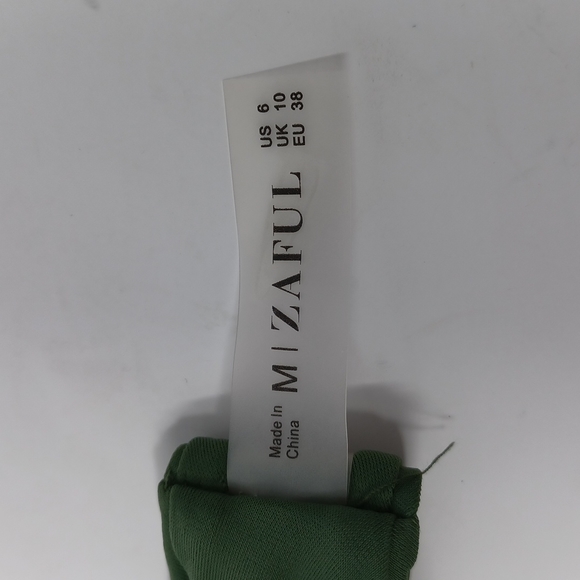 ✨3/$25✨Zaful Army Green Bikini Swim Bottom - 6 - Picture 5 of 5